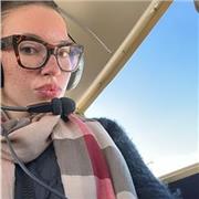 Studentessa di 5^ liceo ho frequentanti il liceo scientifico applicato con i massimi risultati e poi istituto tecnico aeronautico